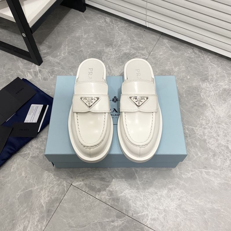 Pra*a leather shoes